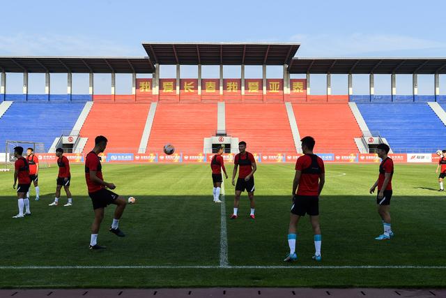 林庭谦25分天津胜吉林结束连败 琼斯空砍42分